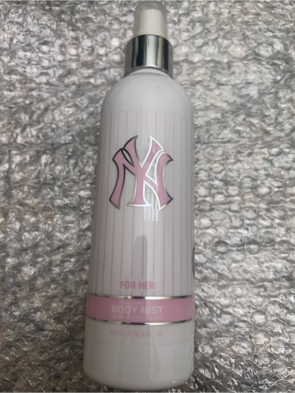 NY Pink and White Body Mist - For Her